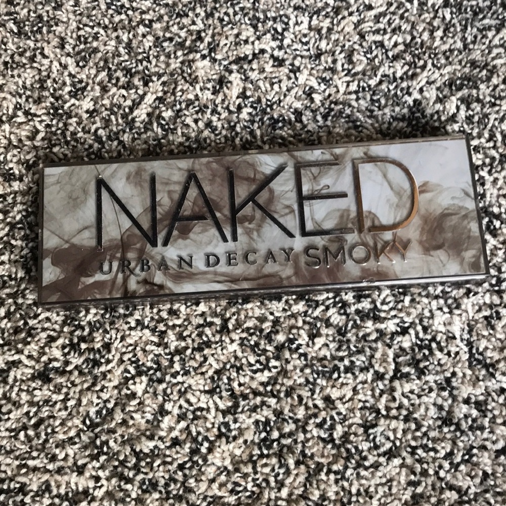 Urban Decay Smoky pallet